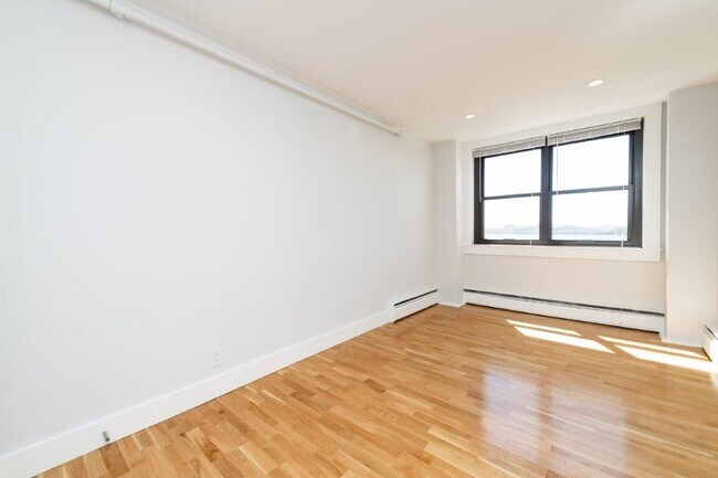 Foto del edificio - 1410 Columbia Rd