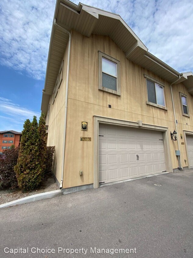 Building Photo - 4 br, 3.5 bath House - 969 N. 1030 W.