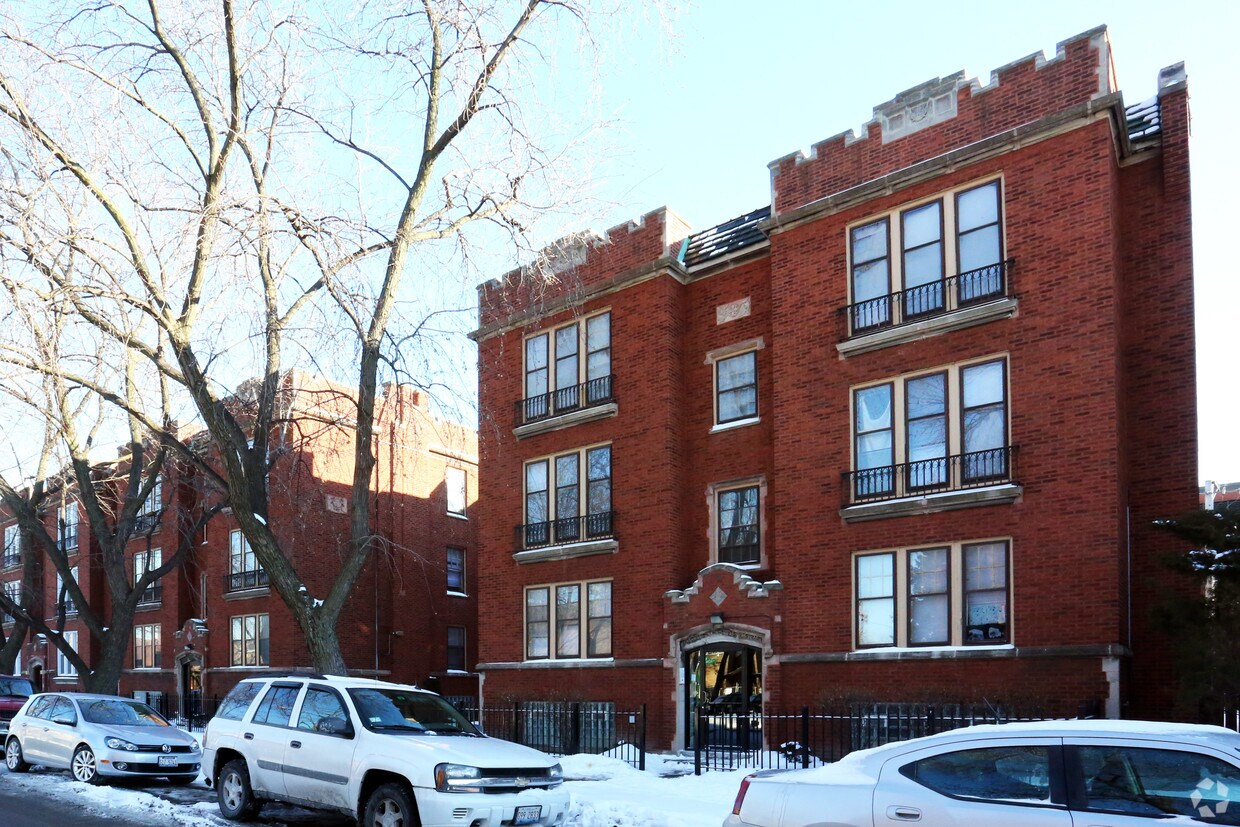 Foto del edificio - 4027-4037 W School St