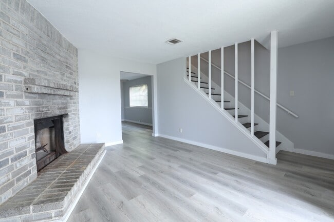 Foto del edificio - 4624 W Orange St