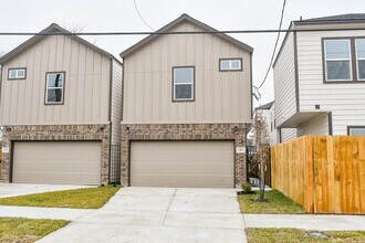 Building Photo - 4913 Nichols St