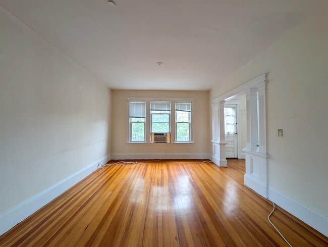 Building Photo - 136 North St