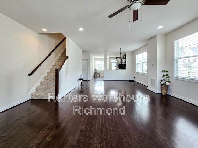 Foto del edificio - 5221 Bedford Falls Cir