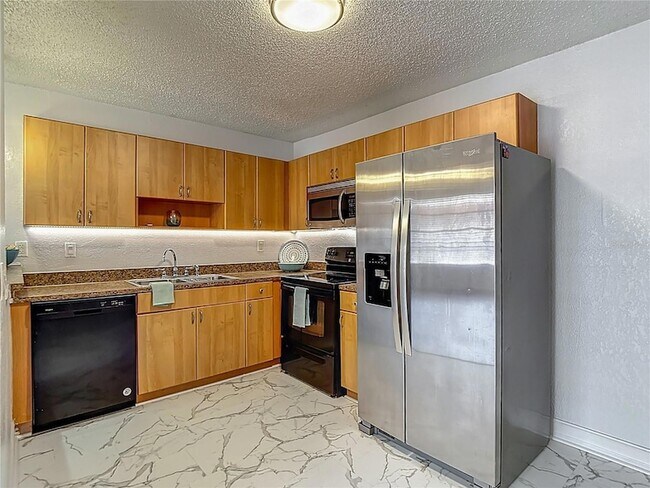 Foto del edificio - 21032 Voyager Blvd