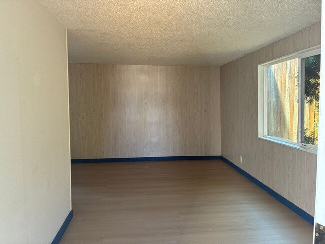 Building Photo - 3314 E College Way