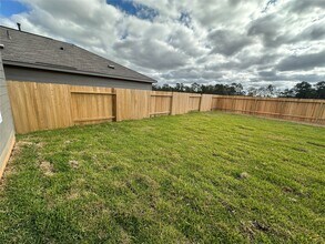 Building Photo - 13310 Rayhill Dr