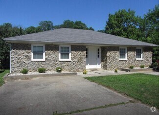 Building Photo - 91-93-93 Meadowbrook Dr