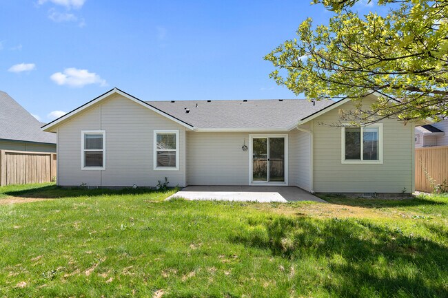Building Photo - 4206 E Indigo Ct
