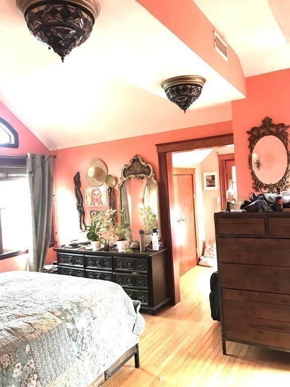 Foto del edificio - 1 Longfellow Rd