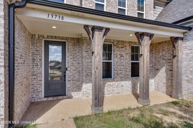 Foto del edificio - 13738 River Grove Ln