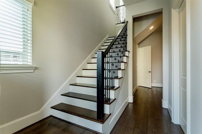 Foto del edificio - 2640 Fountain Key Blvd