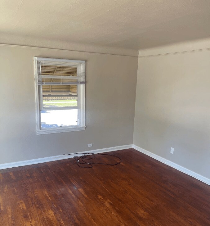 NOW AVAILABLE! 9316 Outlook Dr, Brooklyn... House for Rent in