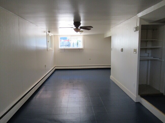 Foto del edificio - 306 E Plainfield Ave