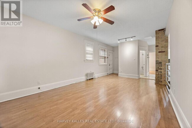 Photo du bâtiment - 440 Avenue Rd