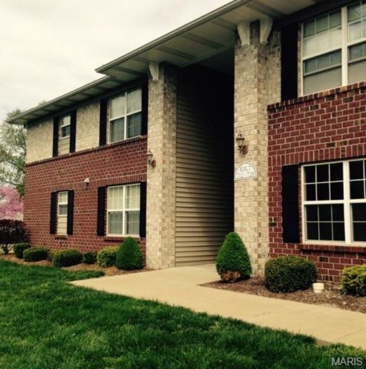 406 S. Church St., St. Peters, MO 63376 Apartments St. Peters, MO