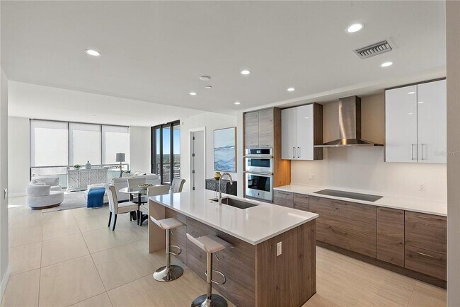 Foto del edificio - 301 1st St S