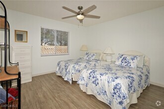 Building Photo - 5932 Cranbrook Way