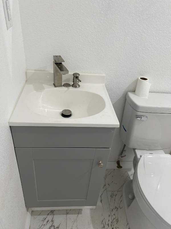 Building Photo - 648 59th St S