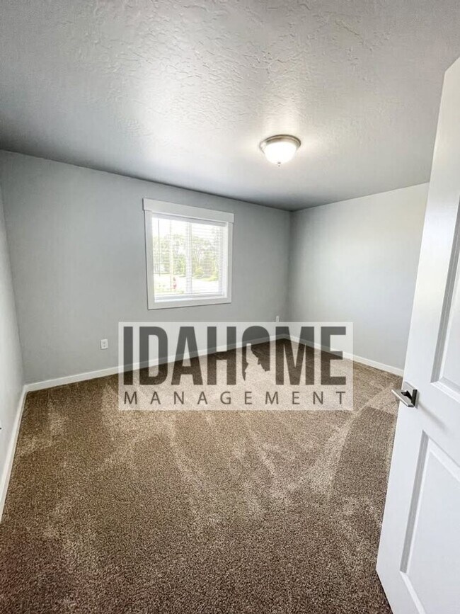 Foto del edificio - 1234 Sawtooth St