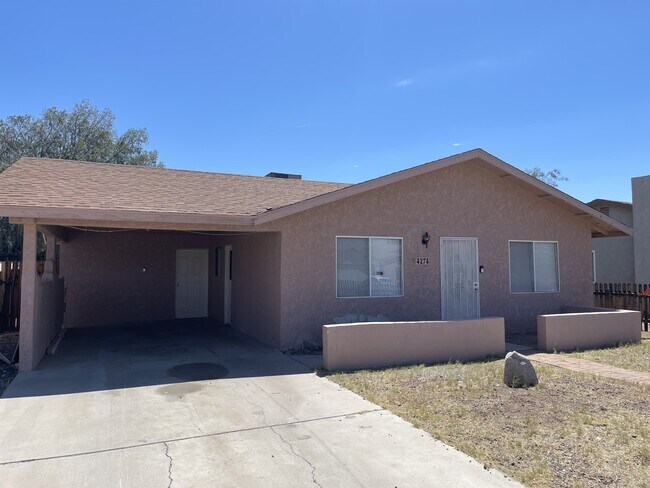 Building Photo - 4272 El Toro Dr