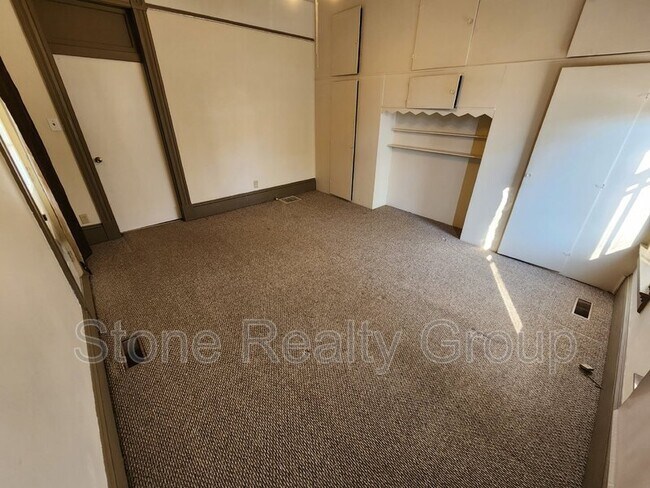 Foto del edificio - 1607 S 8th St