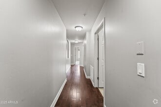 Building Photo - 5350 E Deer Valley Dr