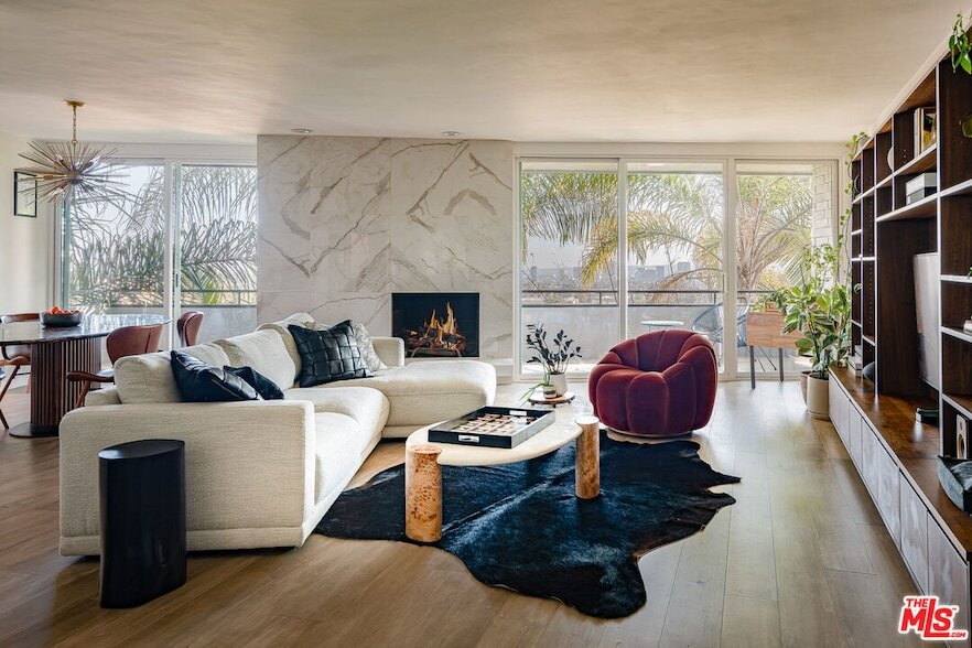 Foto principal - 8401 Fountain Ave