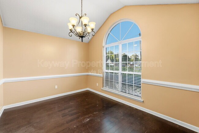Foto del edificio - 3013 Heron Ct