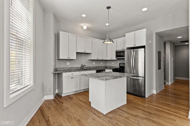 Building Photo - 2262 W Coulter St