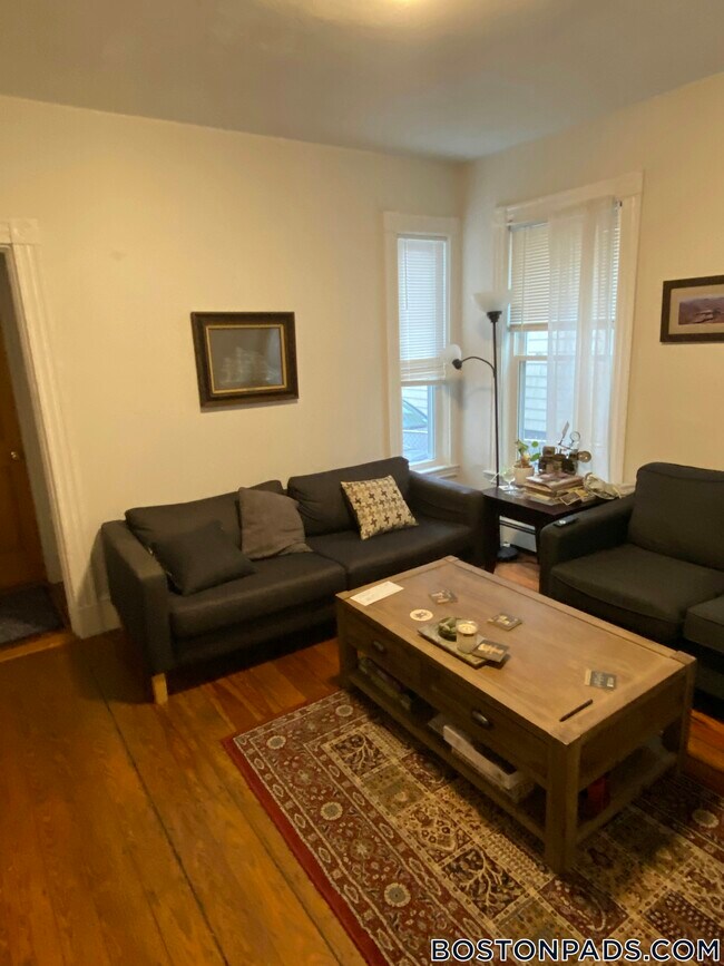 Foto del edificio - 339 Beacon St