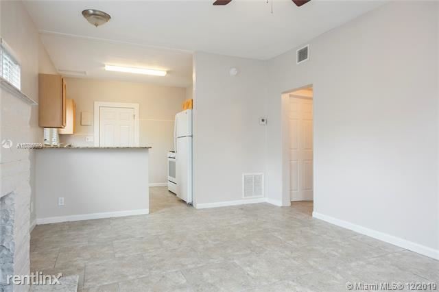 Building Photo - 2 br, 1 bath House - 709 Francis St