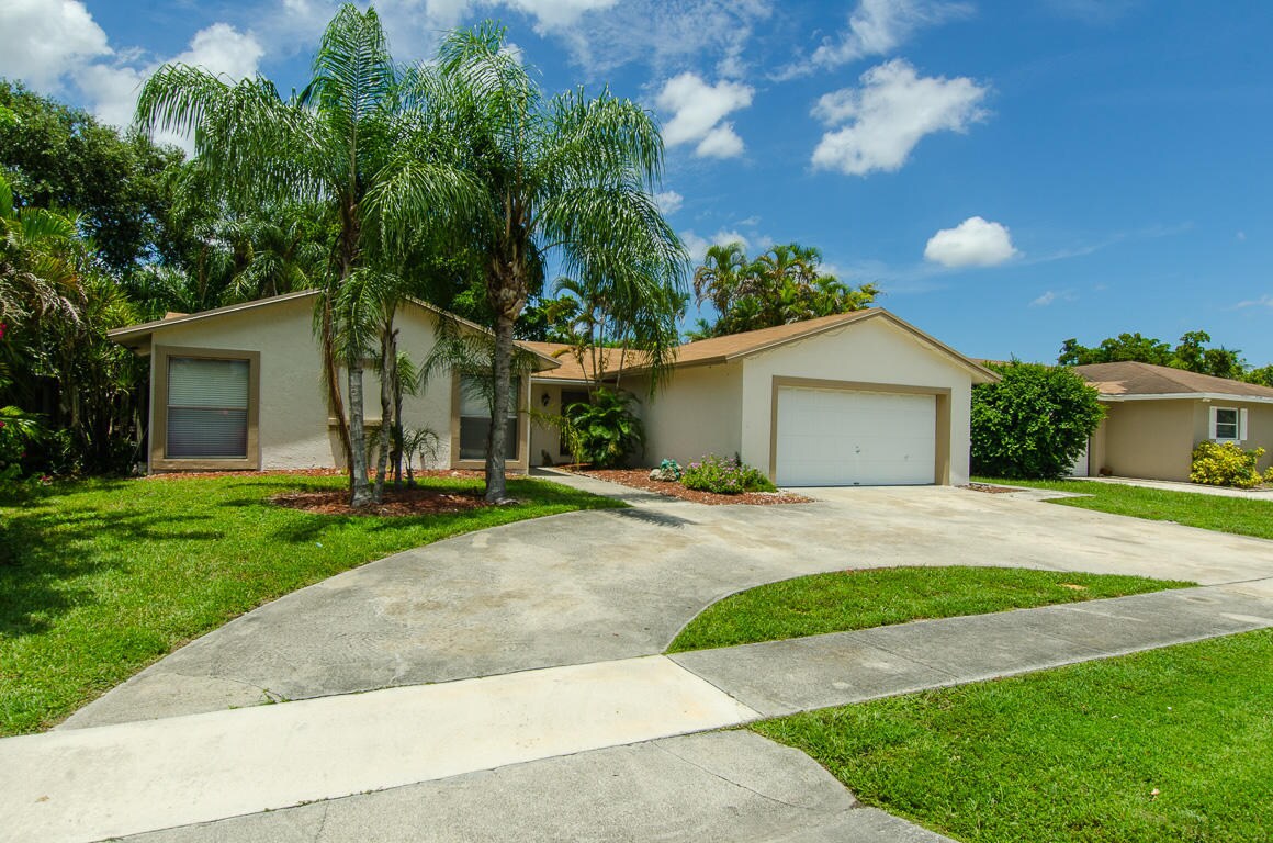 10953 Winding Creek Ln, Boca Raton, FL 33428 House for Rent in Boca