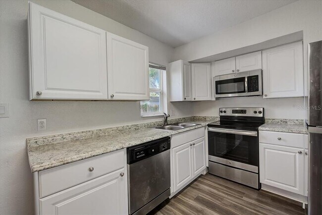 Foto del edificio - 175 11th Ave SW