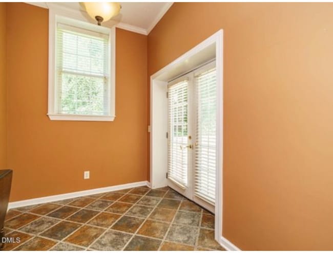 Foto del edificio - 230 Paula Dr