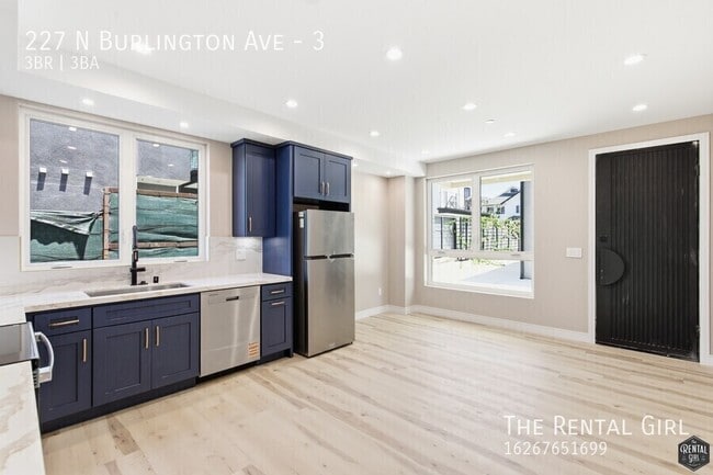 Foto del edificio - 227 N Burlington Ave