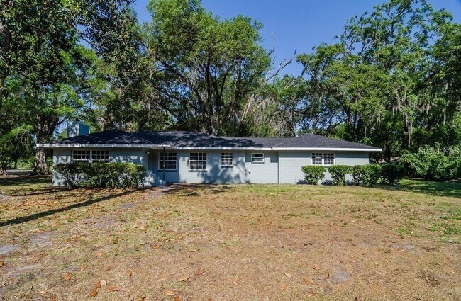 Building Photo - 2536 Princeton Ave