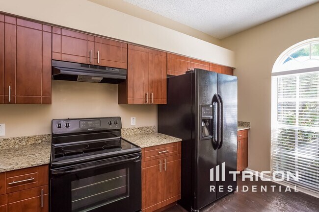 Building Photo - 4501 Cabbage Palm Drive Valrico FL