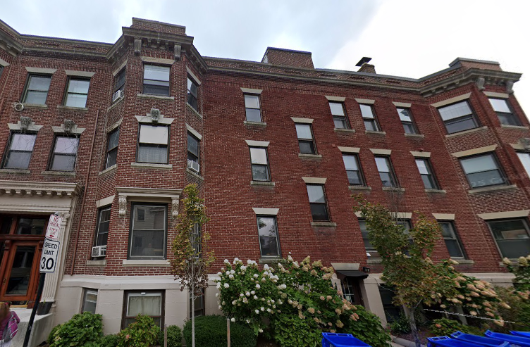 Primary Photo - 50 Saint Paul St