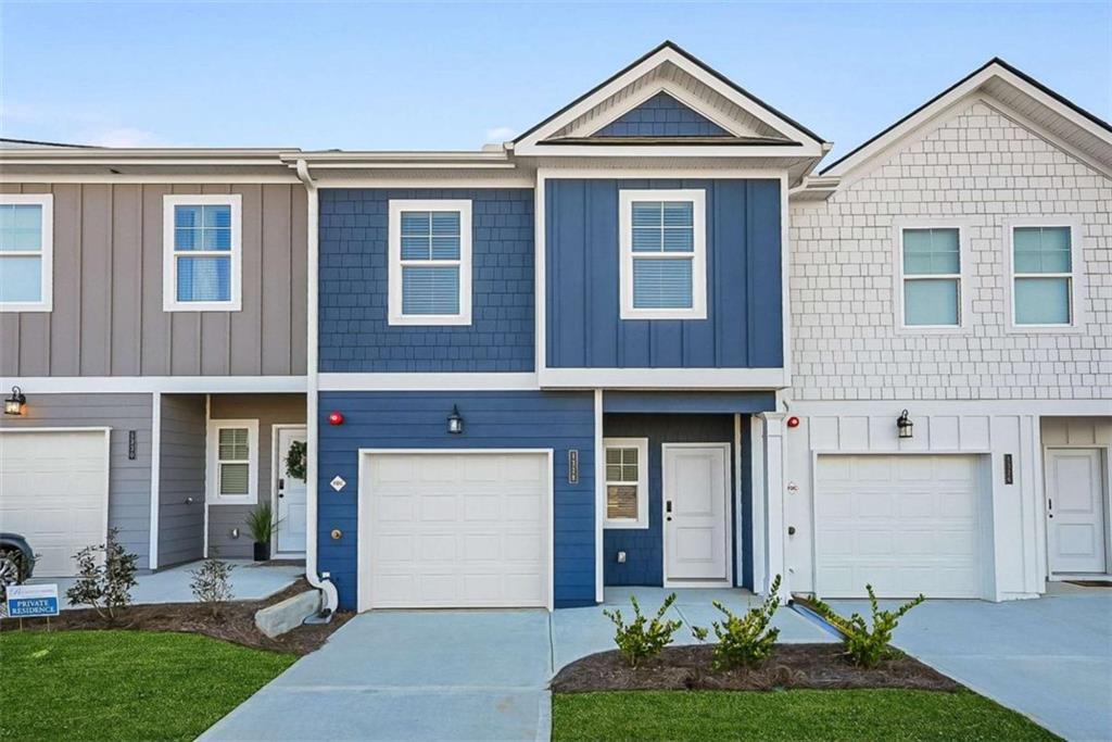 Foto principal - 1328 Riverstone Rd