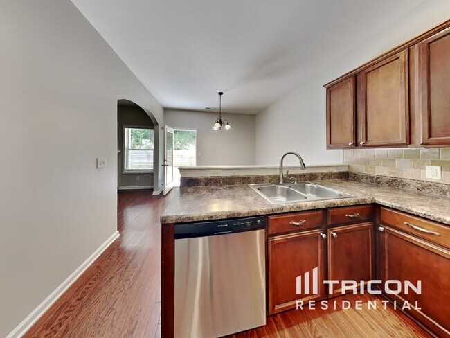 Foto del edificio - 127 Bethany Manor Dr