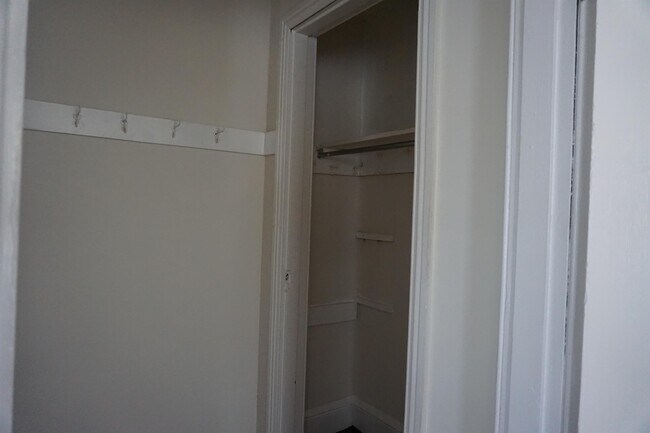 Foto del edificio - 110 S 42nd St