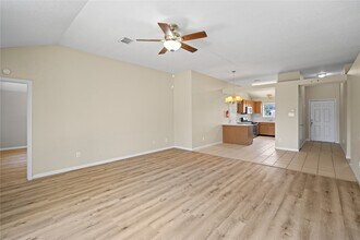 Building Photo - 22910 Pebworth Pl