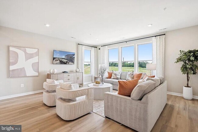Foto del edificio - 8638 Lovelace St