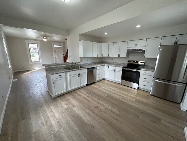 Foto del edificio - 1039-1039 S 12th St