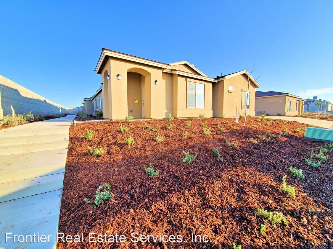 Primary Photo - 2 br, 2 bath House - 3712 Red Rock Drive A