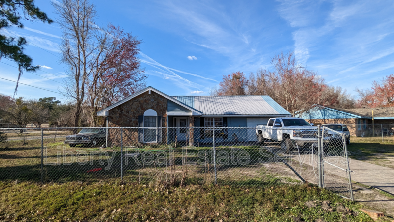 Primary Photo - 919 Copeland Dr