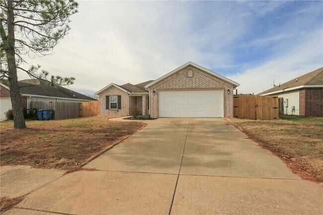 Foto del edificio - 900 SW River Rock St