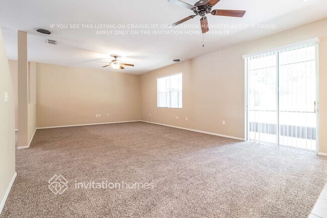 Foto del edificio - 2730 Breezy Meadow Rd