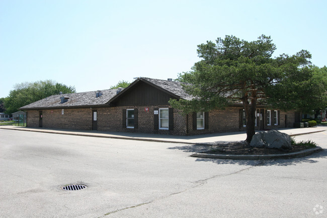 Building Photo - Whippletree Village