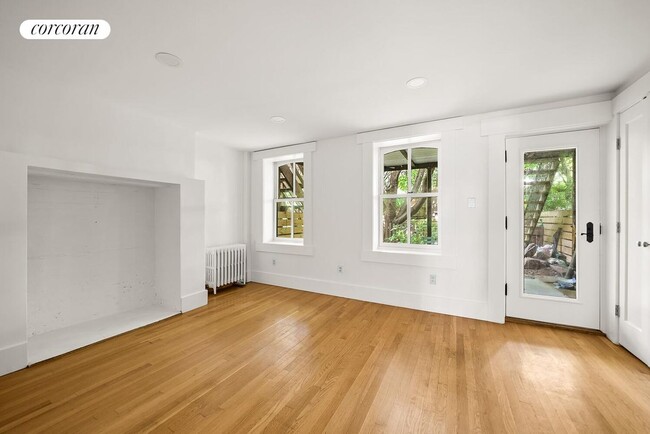 Building Photo - 155 Bergen St